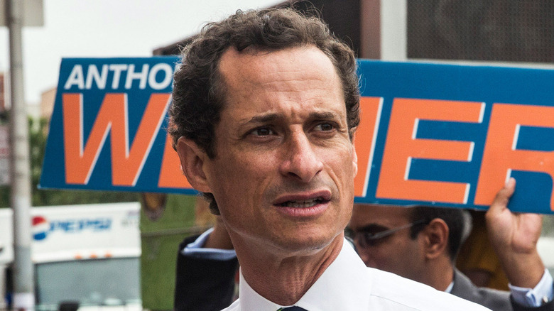 Anthony Weiner campaign stop