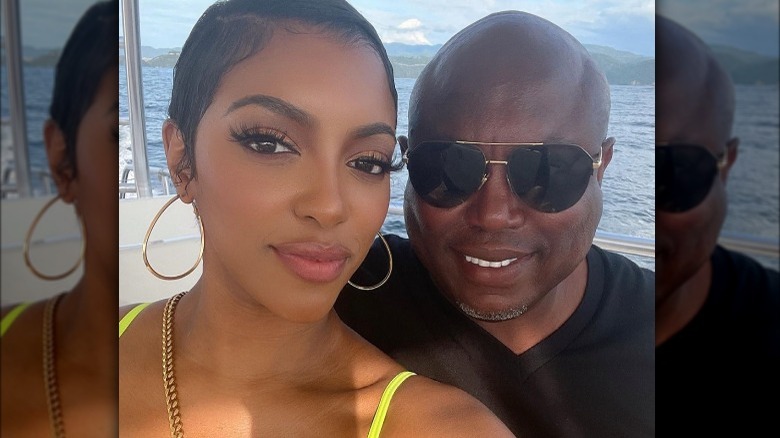 Porsha Williams and Simon Guobadia posing for selfie