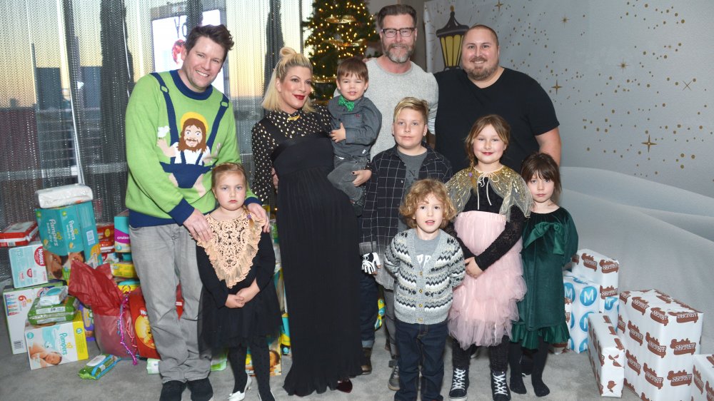 Tori Spelling, Dean McDermott, and their family 