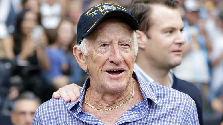 Bob Uecker celebrates winning the Central Division title in 2021