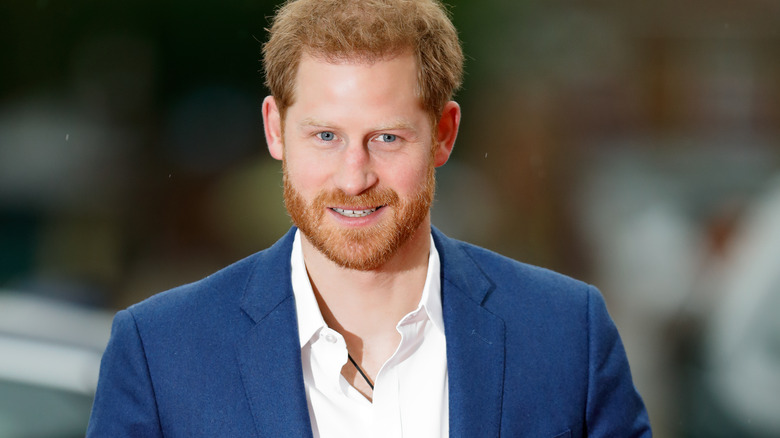 Prince Harry blue suit