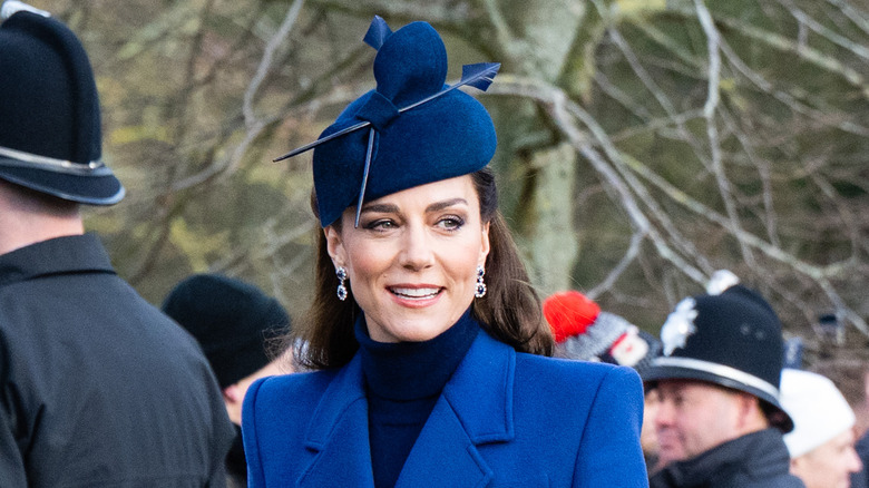 Kate Middleton blue coat and hat