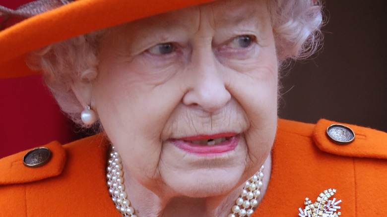 Queen Elizabeth orange hat