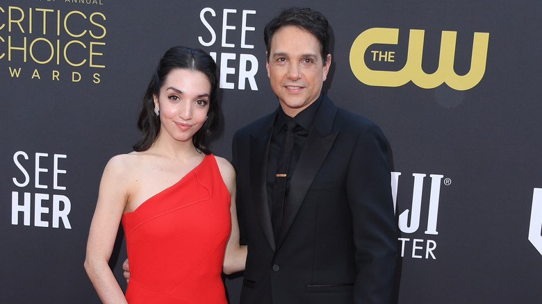 Julia Macchio, Ralph Macchio posing