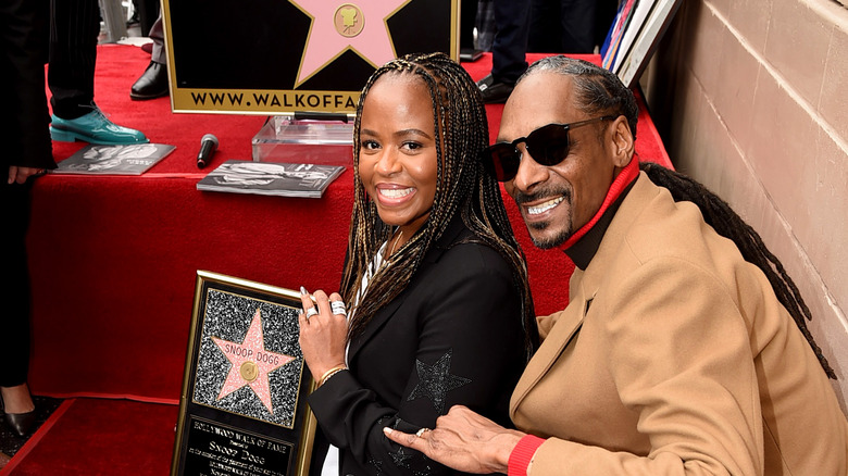 Shante Broadus and Snoop Dogg on the Walk of Fame