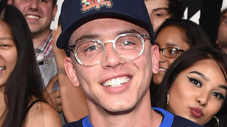 Logic posing with his fans