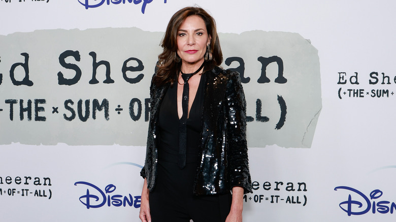 Countess Luann de Lesseps posing