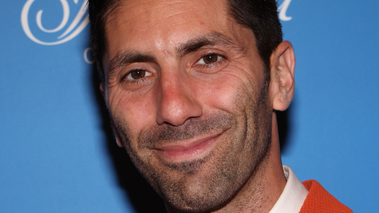 Nev Schulman smiling