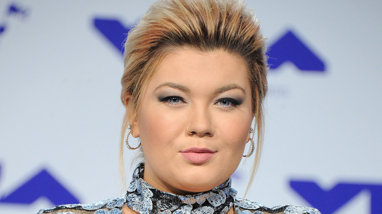 Amber Portwood posing