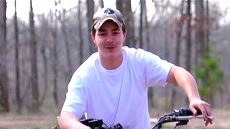 Shain Gandee smiling outdoors