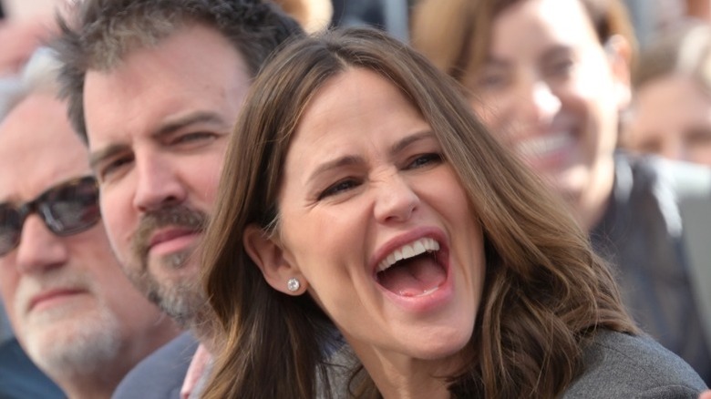 Jennifer Garner and John Miller on Hollywood Boulevard to celebrate Mark Ruffalo (2024)