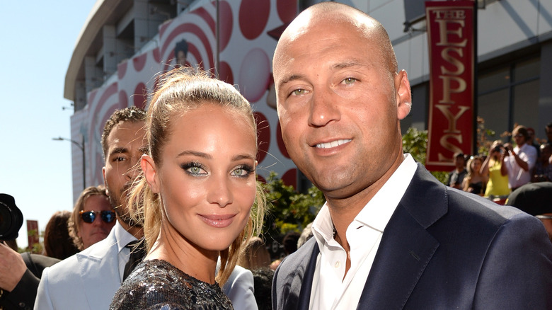 Derek and Hannah Jeter posing outdoors while attending the ESPYs.