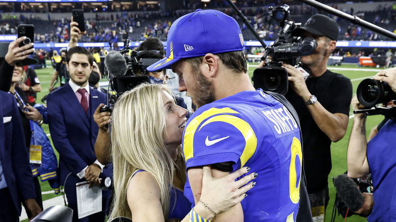 Kelly and Matthew Stafford pose together