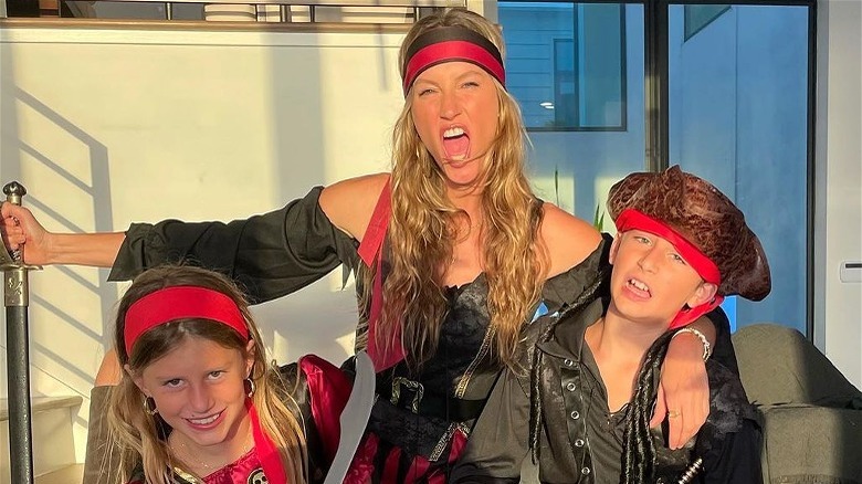 Gisele Bundchen with kids