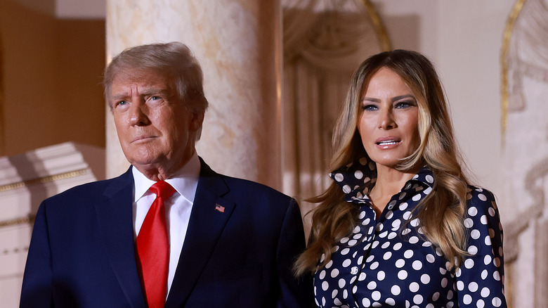 Donald and Melania Trump posing