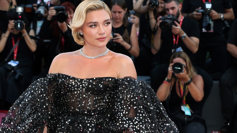 Florence Pugh posing