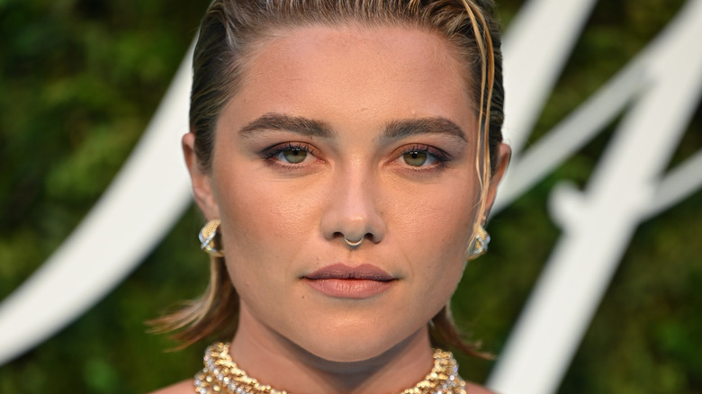 Florence Pugh posing