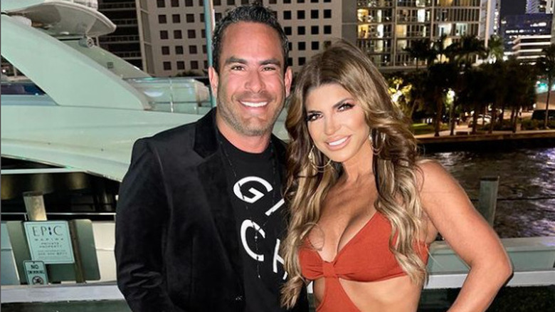 Luis Ruelas and Teresa Giudice pose together