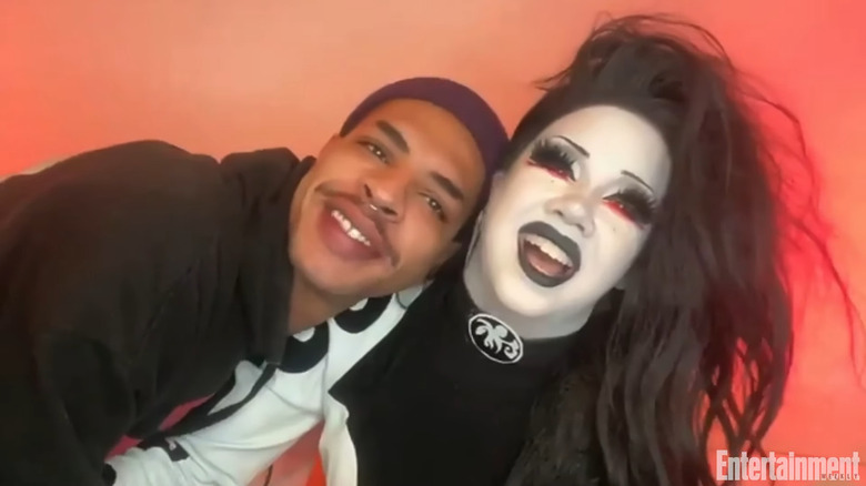 Yvie Oddly and Willow Pill