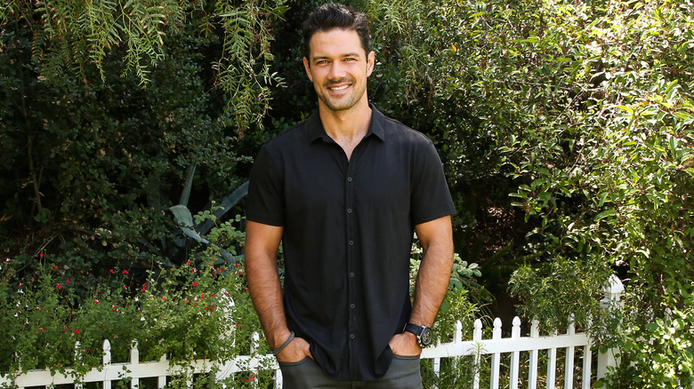 Ryan Paevey posing