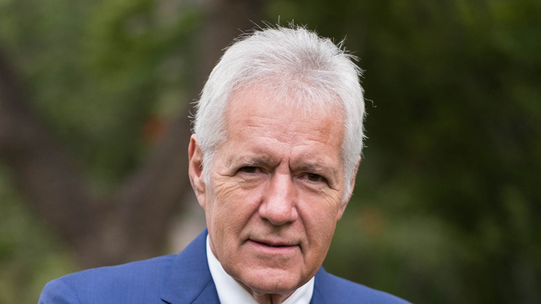  Alex Trebek posing outside