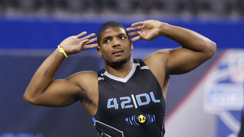 Michael Sam stretching