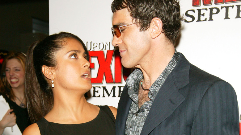 Salma Hayek looking up at Antonio Banderas