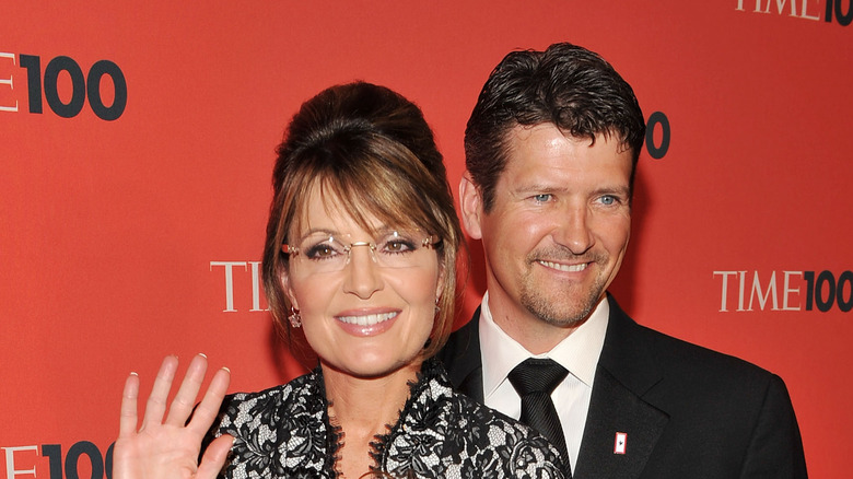 Sarah and Todd Palin posing