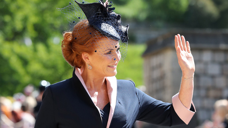 Sarah Ferguson waving