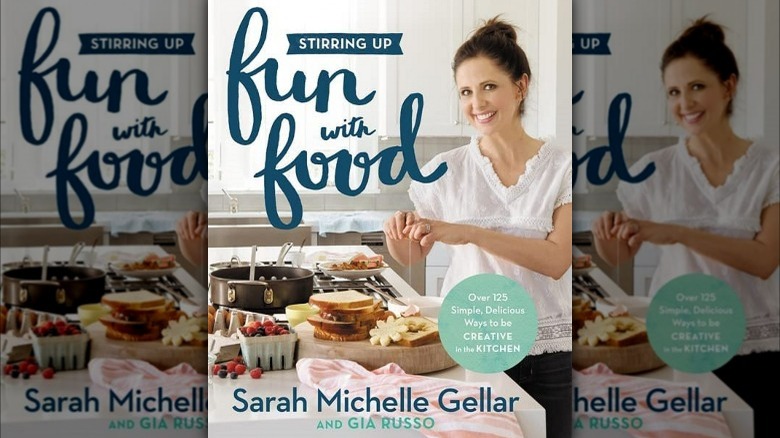 Sarah Michelle Gellar cookbook cover