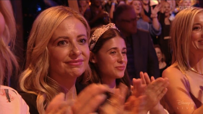 Sarah Michelle Gellar tears dwts audience 