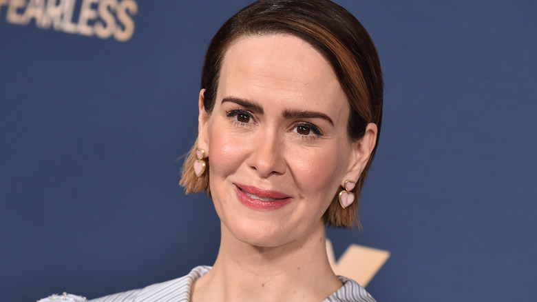 Sarah Paulson posing