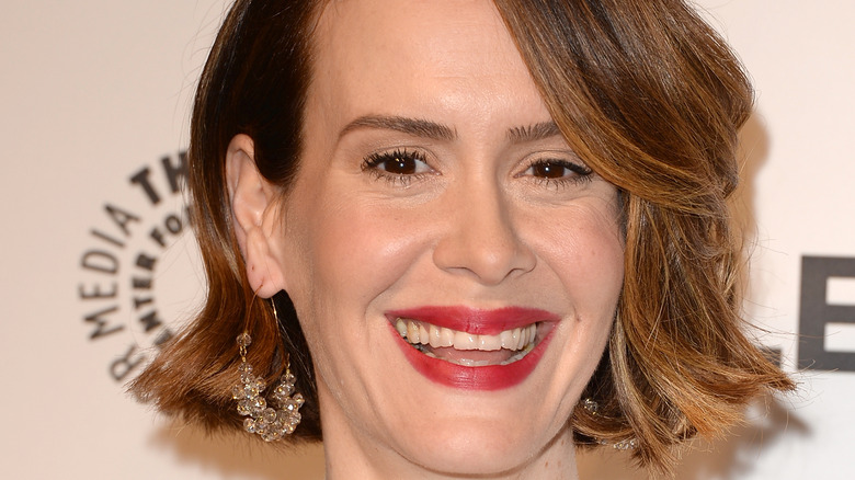 Sarah Paulson red lipstick