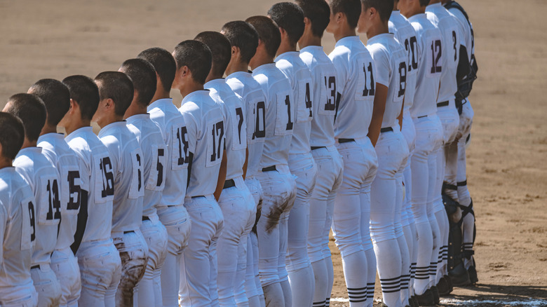 baseball players lined up