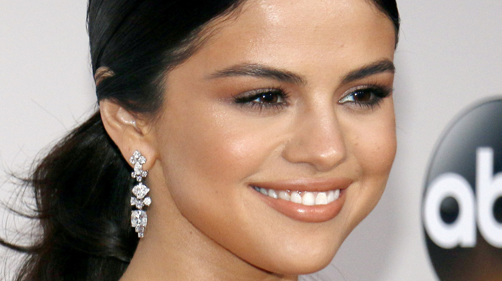 Selena Gomez Debuts Her New Look