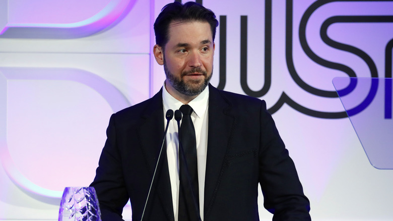 Alexis Ohanian posing