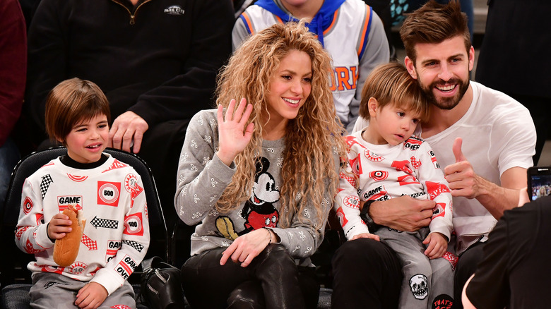 Shakira and Gerard Piqué and their kids