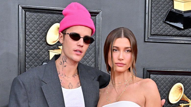 Hailey and Justin Bieber posing