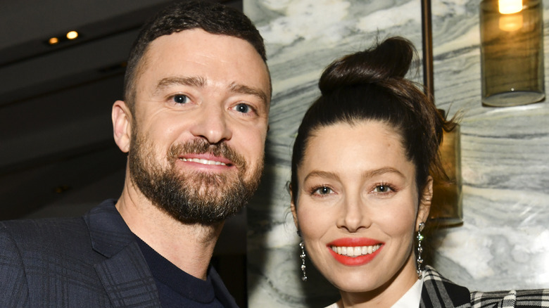 Justin Timberlake and Jessica Biel pose