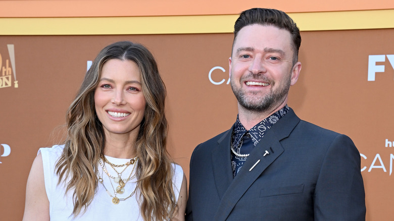 Justin Timberlake and Jessica Biel smile