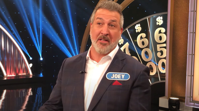 Joey Fatone wearing name tag