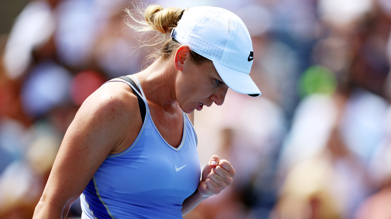 Simona Halep fist pump