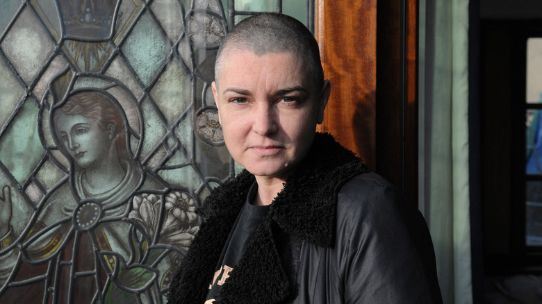 Sinead O'Connor posing