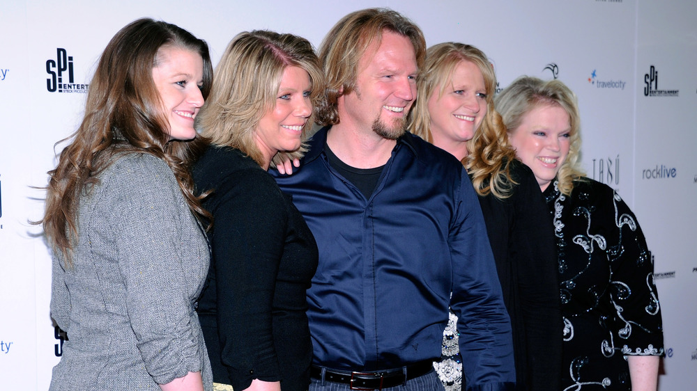 Robyn Brown, Meri Brown, Kody Brown, Janelle Brown, Christine Brown, posing