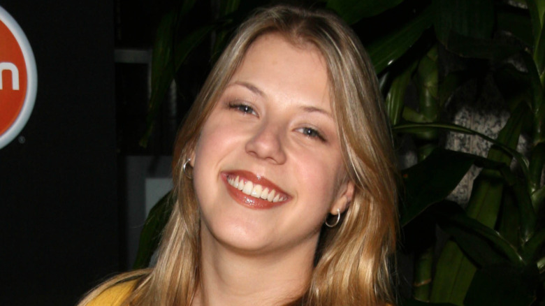 Jodie Sweetin smiling