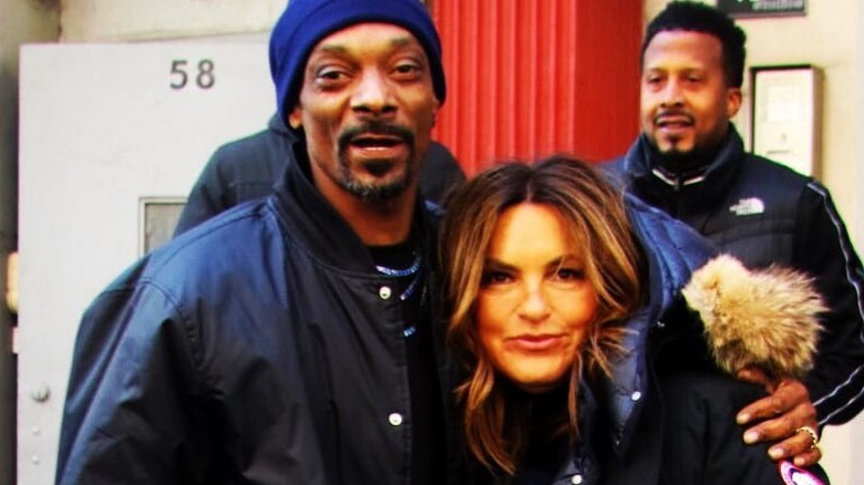 Snoop Dogg and Mariska Hargitay smiling