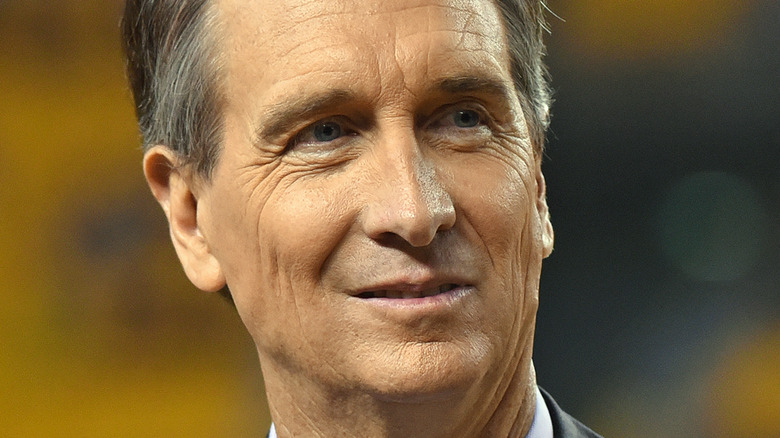 Cris Collinsworth at a game