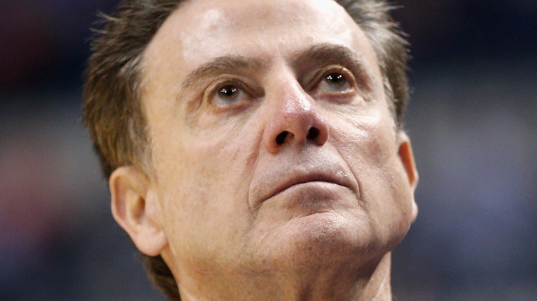 Rick Pitino looking up