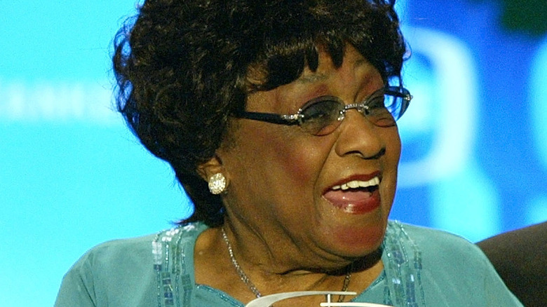 Isabel Sanford laughing