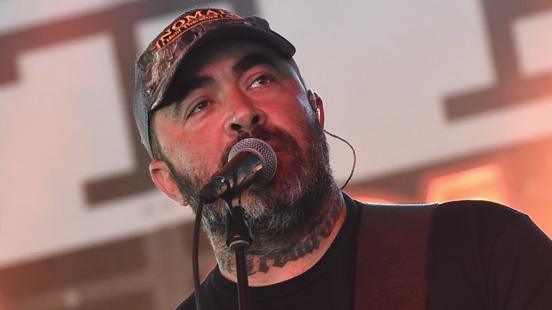 Aaron Lewis